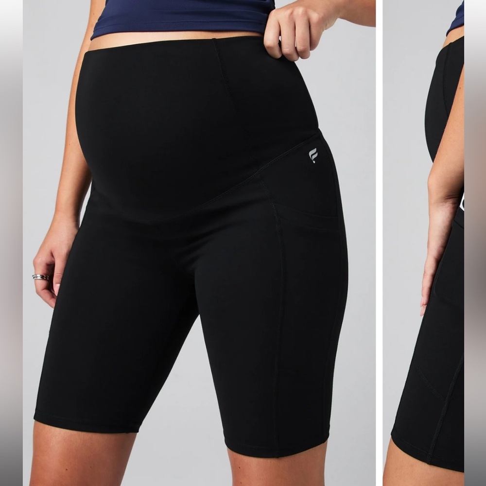 Lot of 2 Fabletics 9” Biker Shorts Size Small